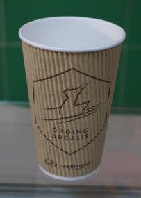 الصين شعار مخصص الغلاف شقة العزل Skidproof تموج فناجين القهوة لالساخن / المشروبات الباردة المزود